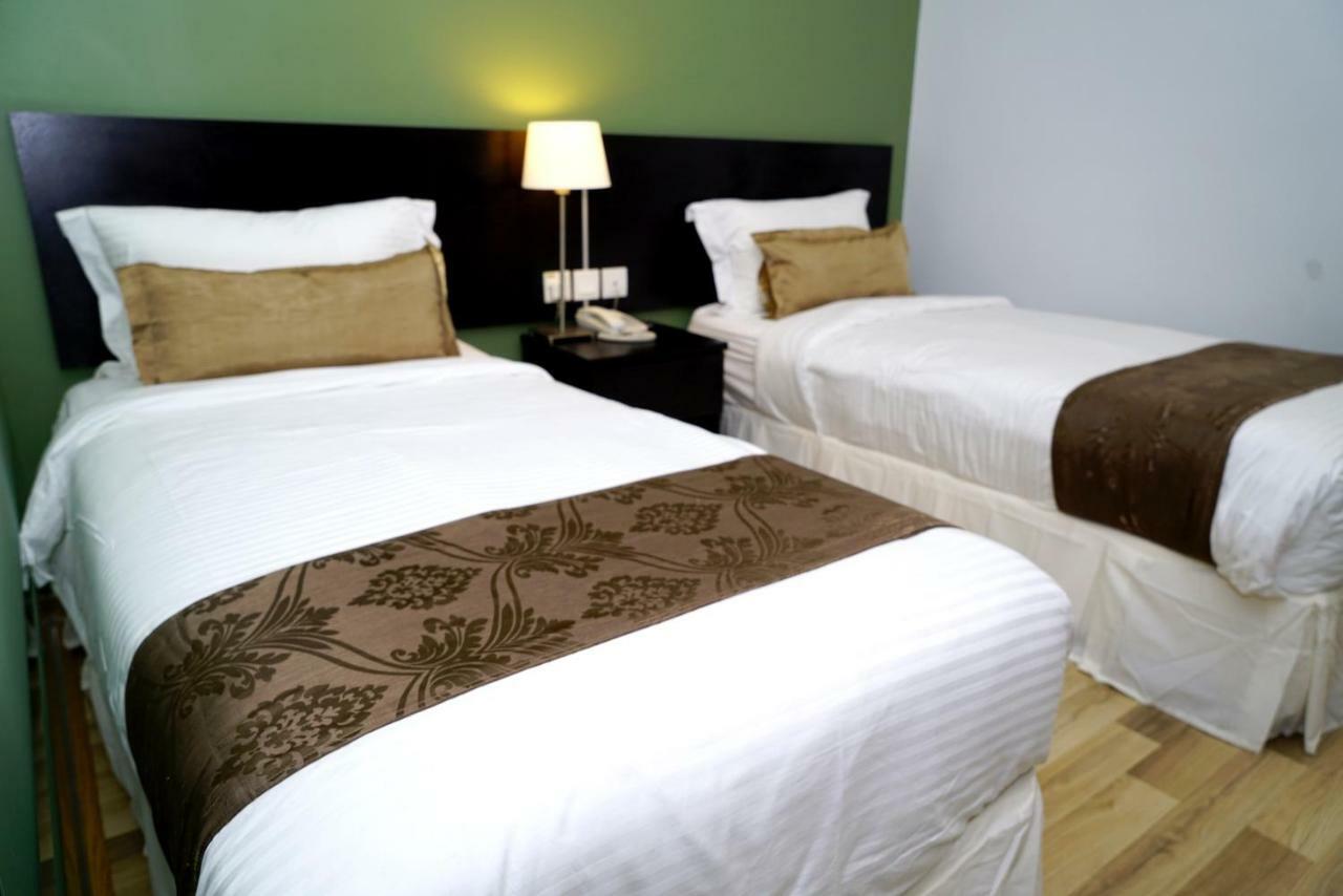 שאה אלאם Alami Garden Hotel מראה חיצוני תמונה